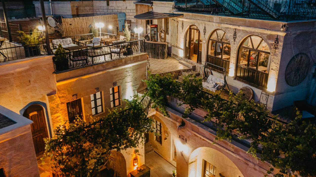 Hotel Helios Cave Kapadokya Ürgüp Esterno foto