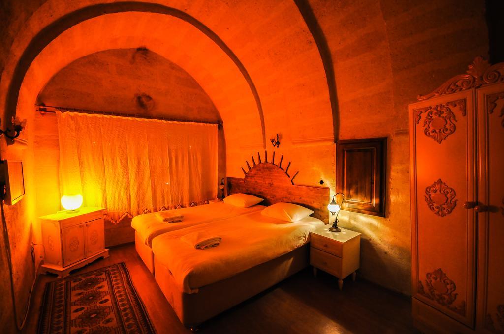 Hotel Helios Cave Kapadokya Ürgüp Esterno foto