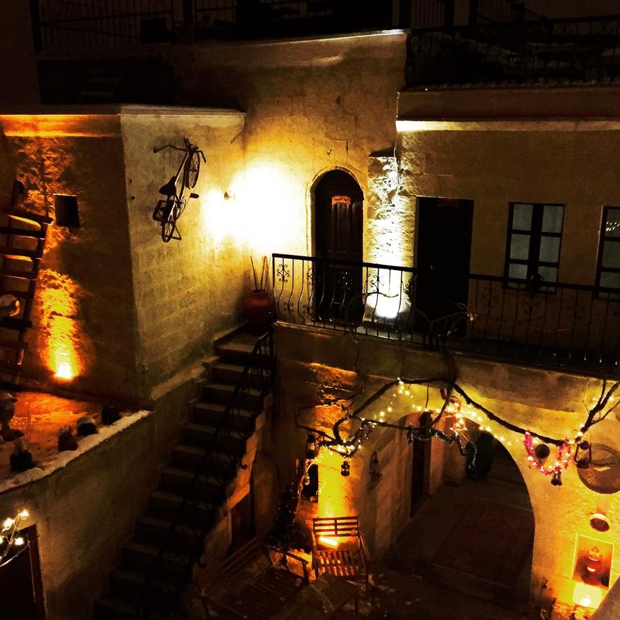 Hotel Helios Cave Kapadokya Ürgüp Esterno foto